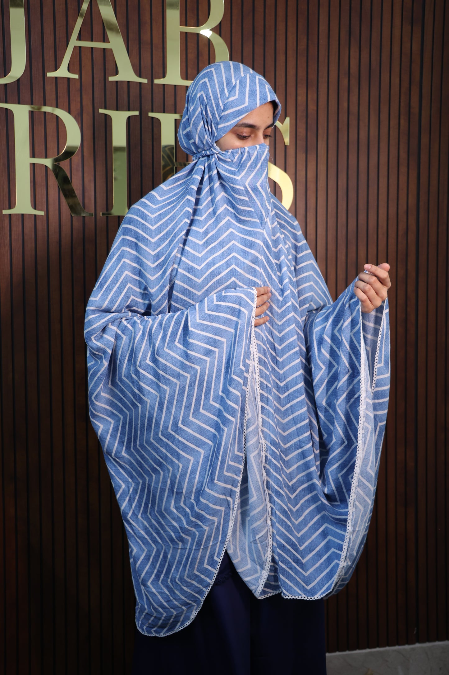 Serenity Premium Printed Namaz Makhana