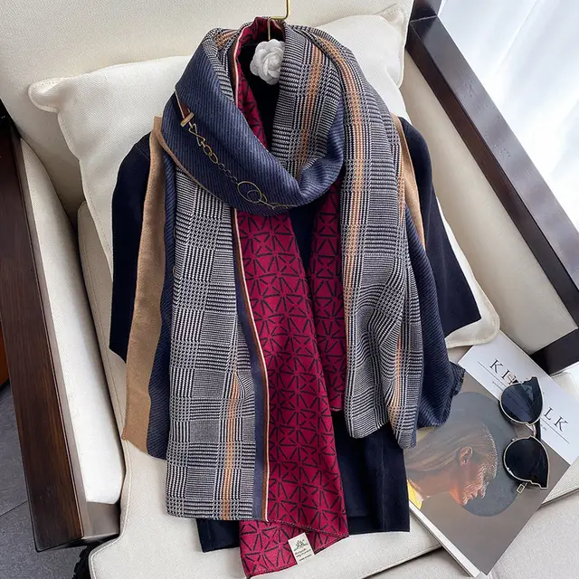 Textured Viscose Hijab – Ideal for Daily Styling