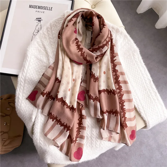 Classic Viscose Scarf – Flowy, Soft, and Elegant