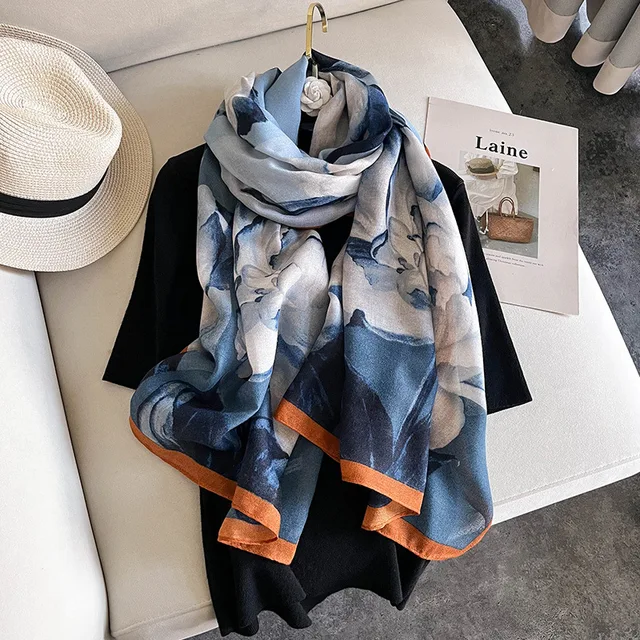 Classic Viscose Scarf – Flowy, Soft, and Elegant