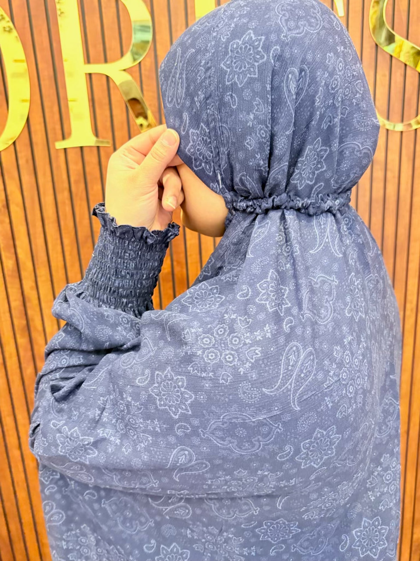 Safiya Premium Printed Namaz Makhana with Sleeve