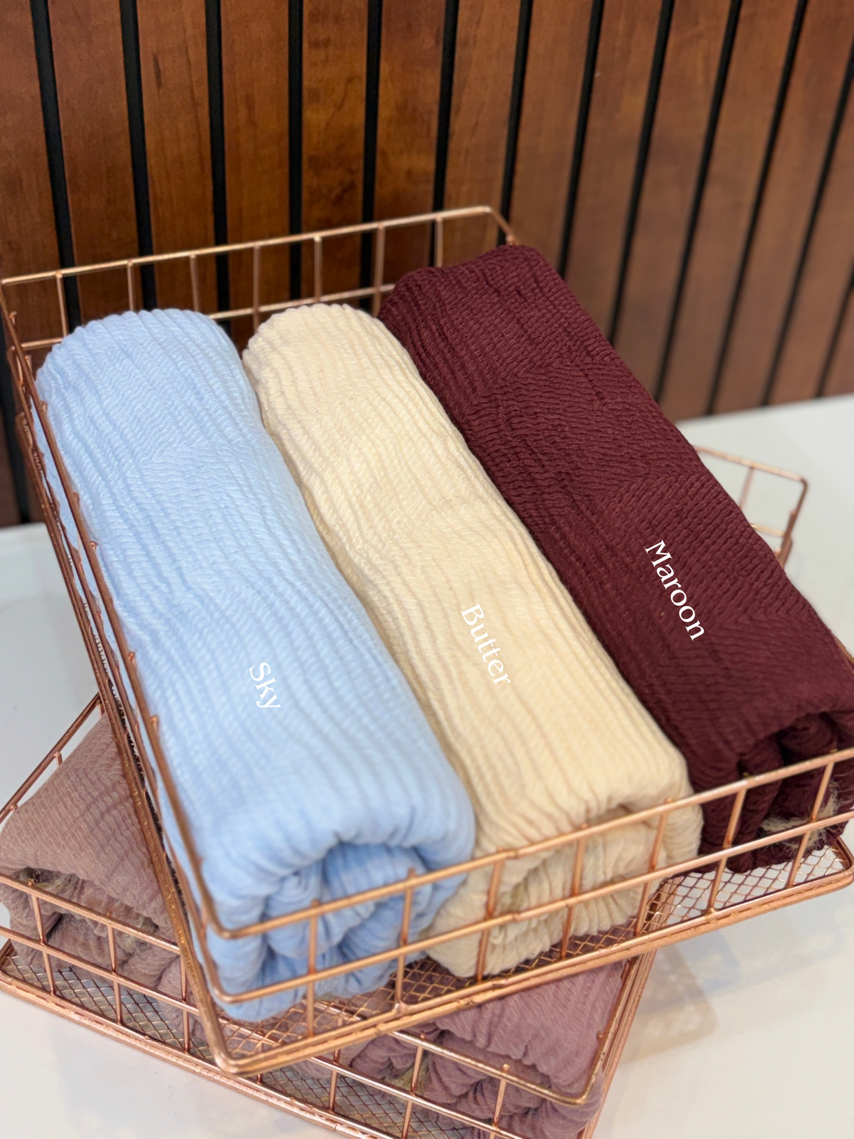 Pleated Cotton Fur Border Hijabs