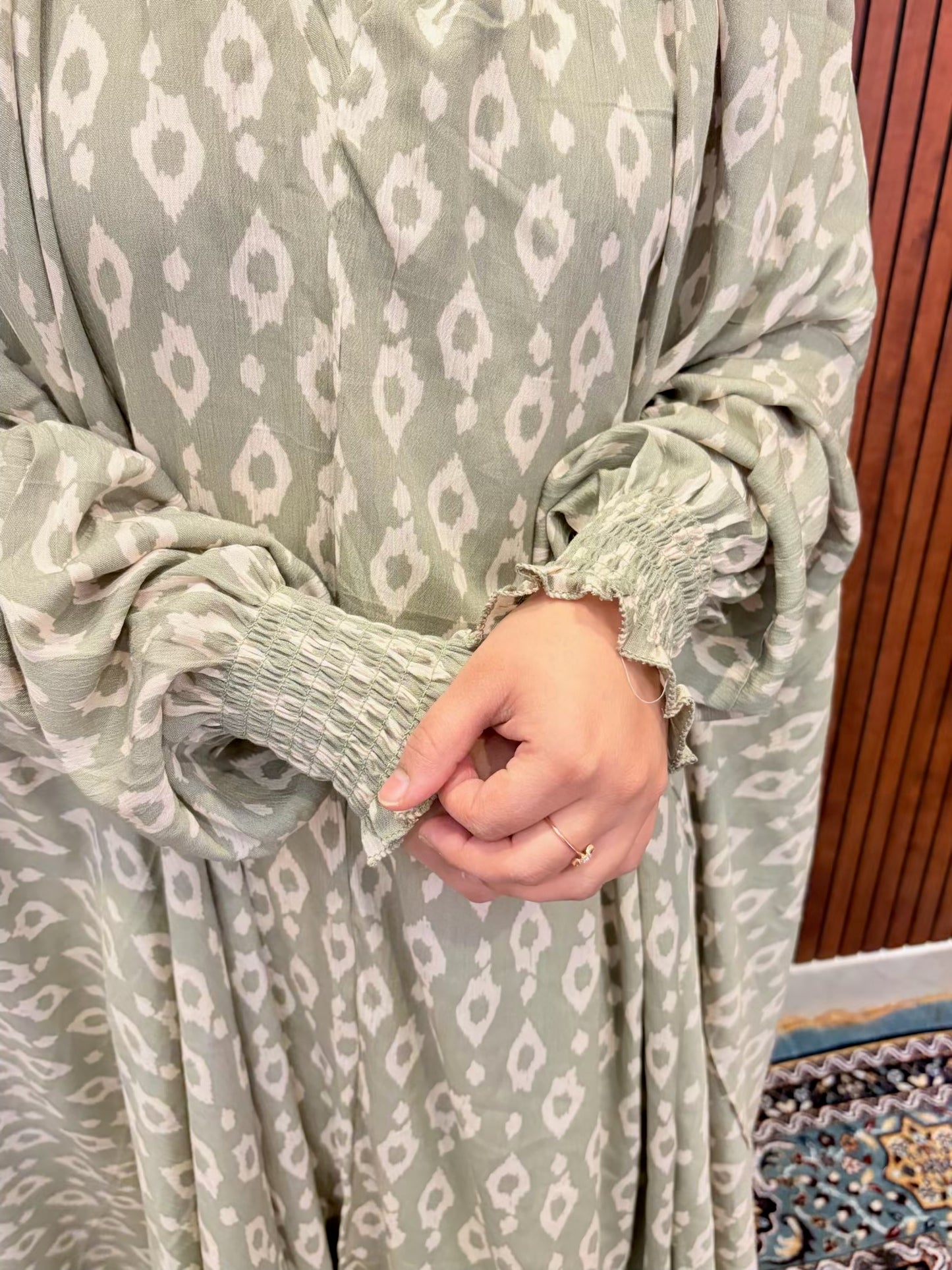 Serenity Premium Printed Namaz Makhana with Sleevs