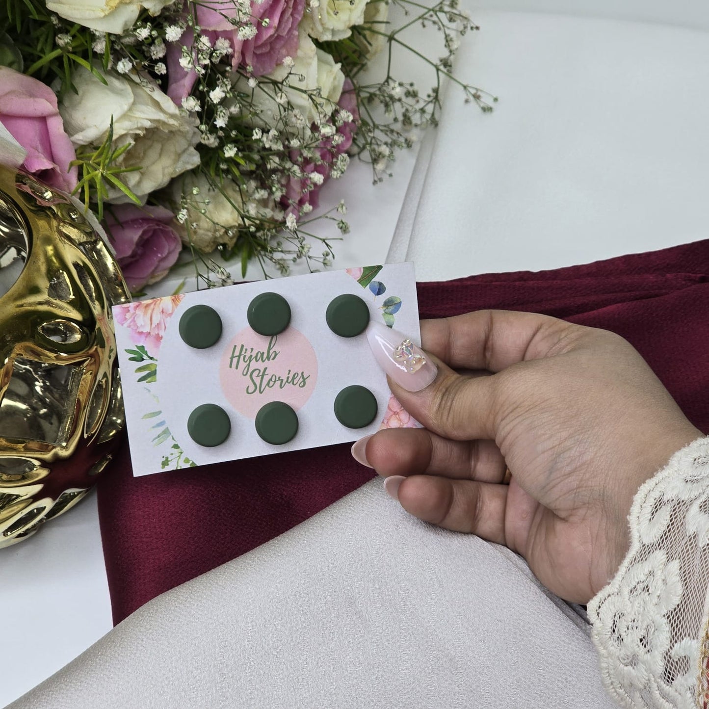 Green Round Flat Hijab Magnet – 1 Pair Fabric Hijab Magnet