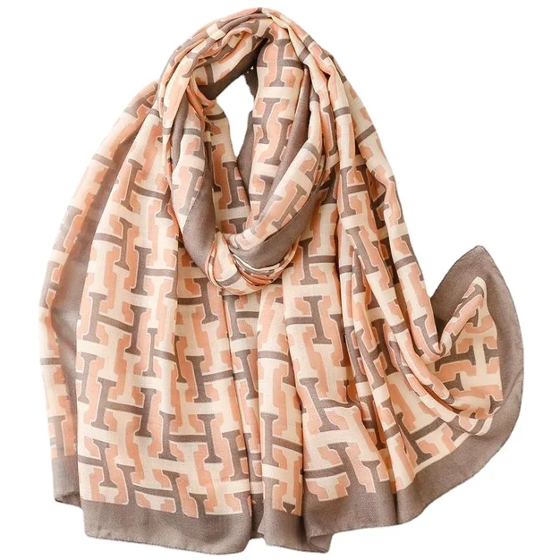 Modest and stylish with viscose scarves