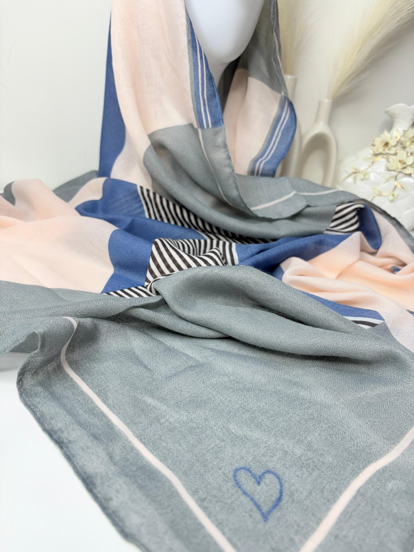 Cozy Indigo Printed Viscose Scarf