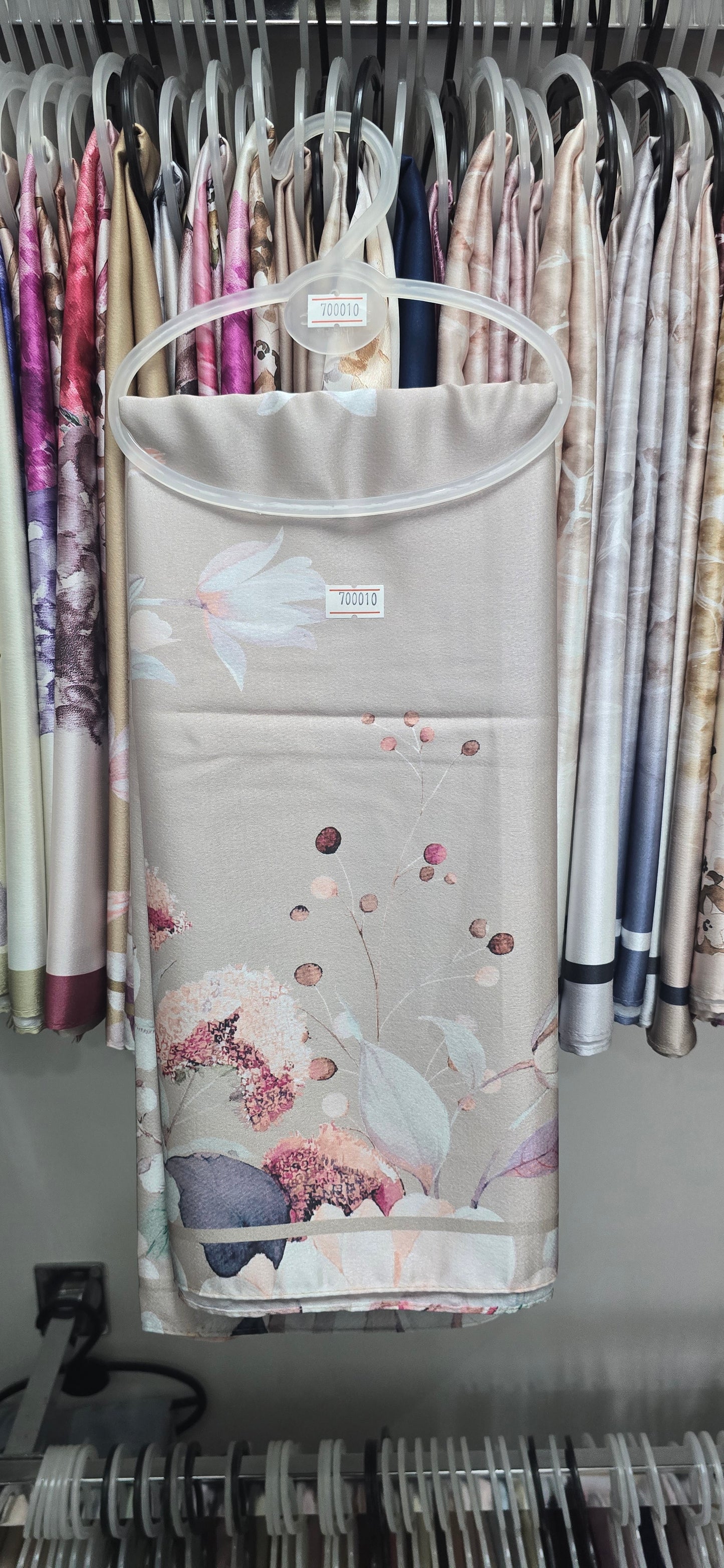 Sale Hijab Item Series - 7