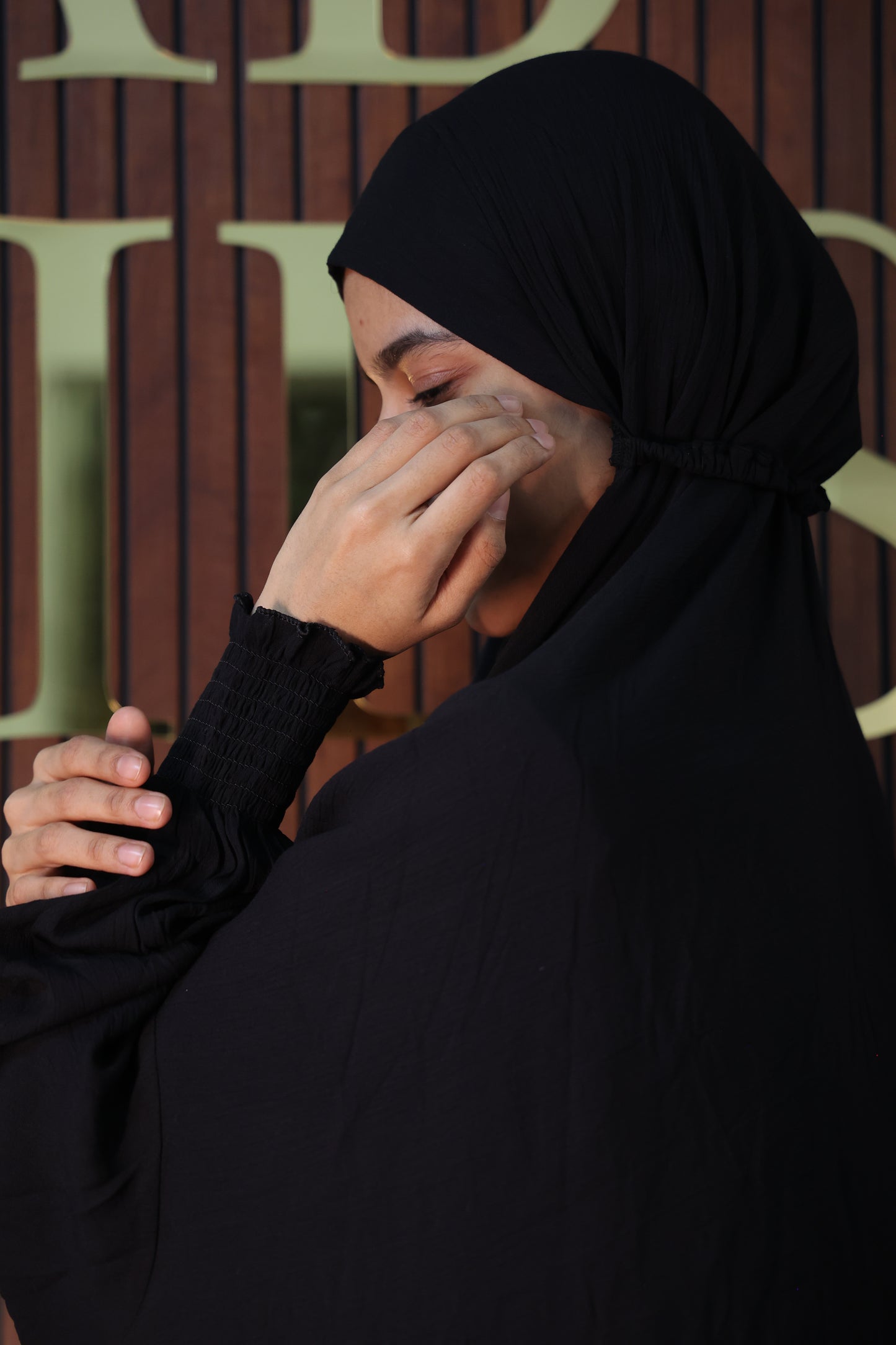 Black Prayer Makhana Hijab for Salah