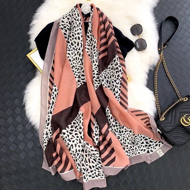 Textured Viscose Hijab – Ideal for Daily Styling