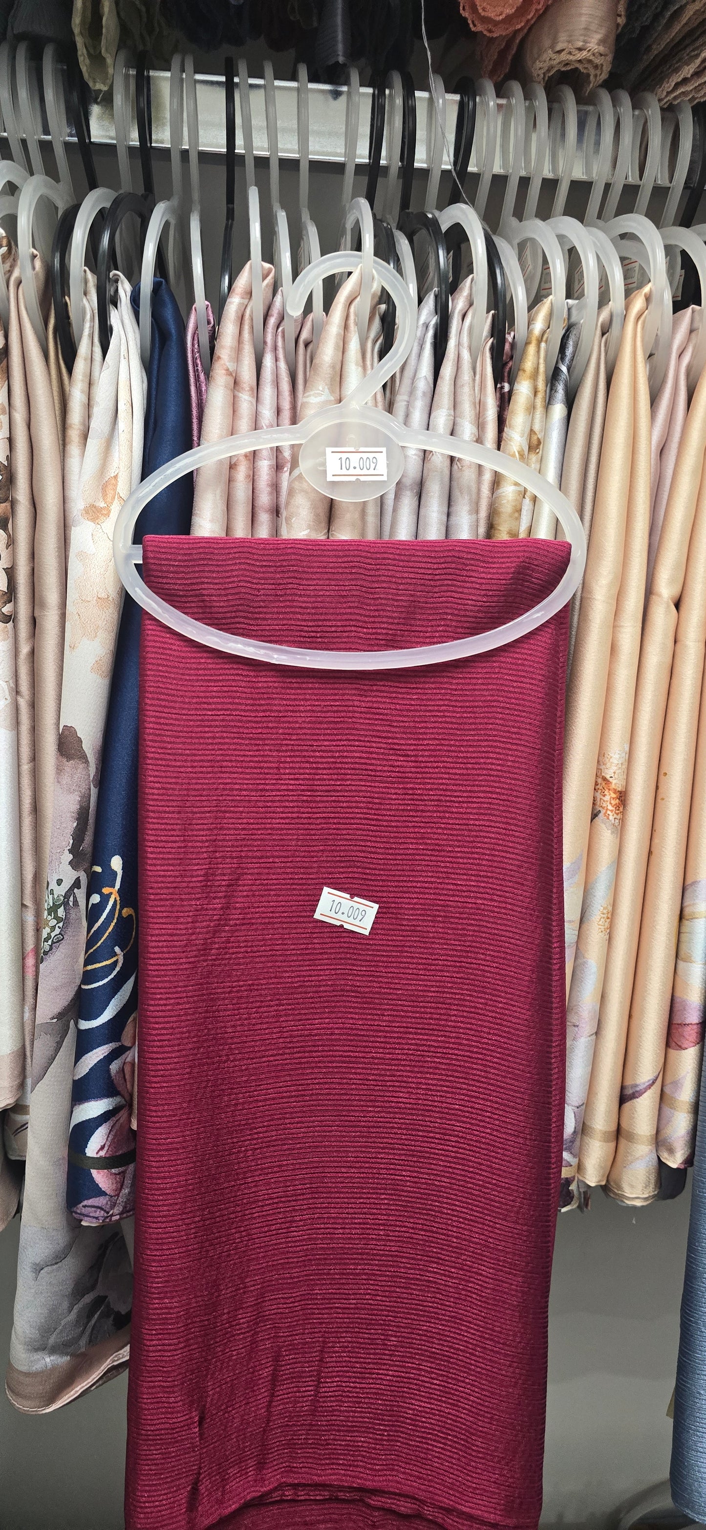 Sale Hijab Item Series - 10.