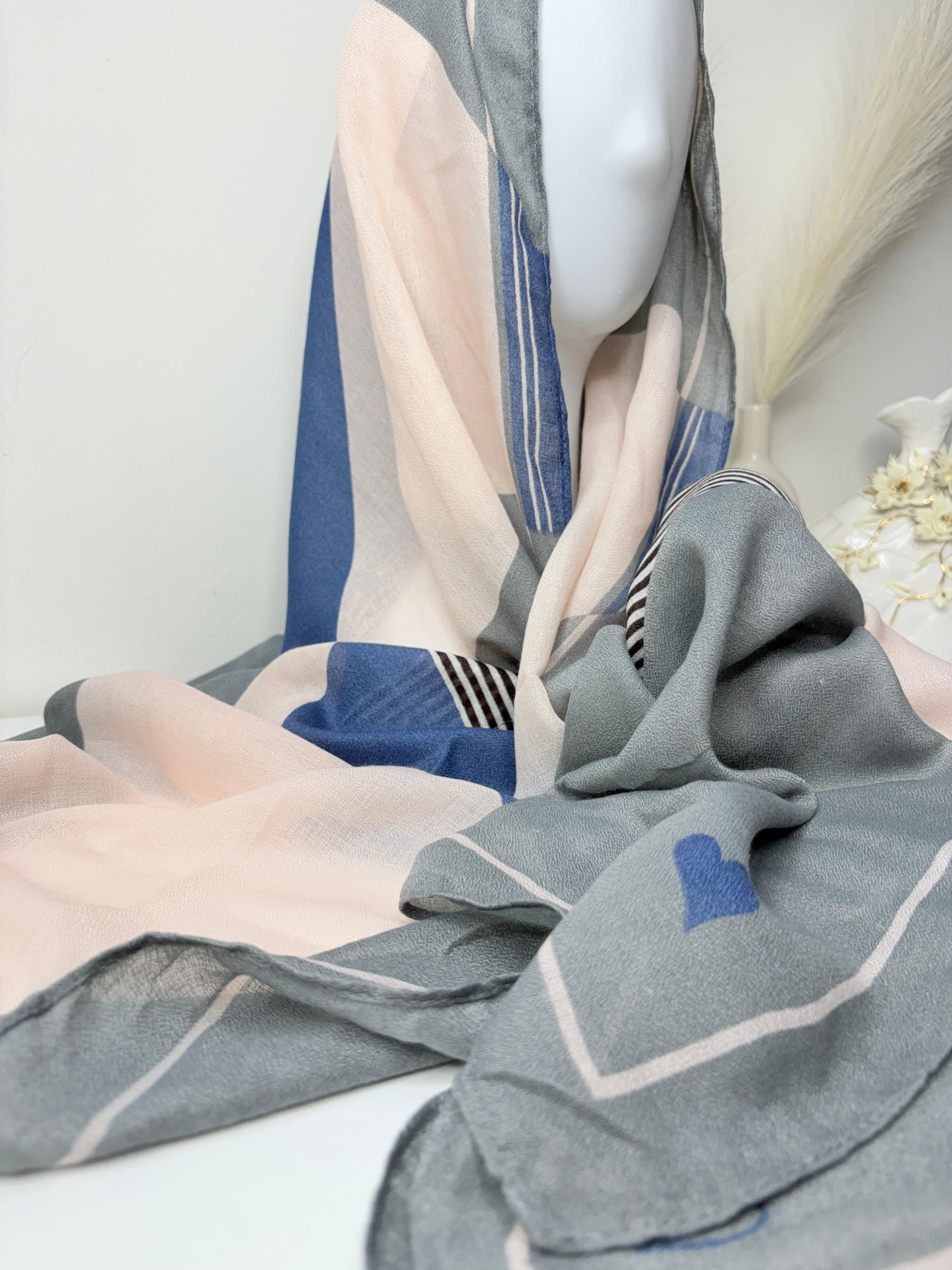 Cozy Indigo Printed Viscose Scarf