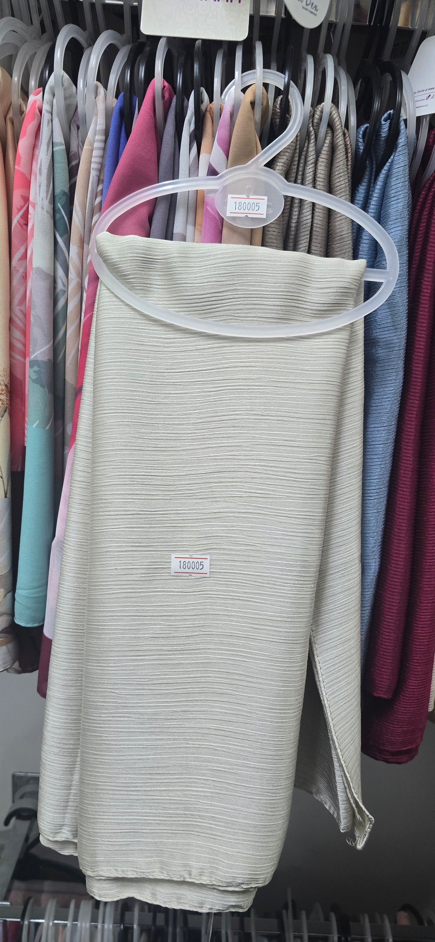 Sale Hijab Item Series -18