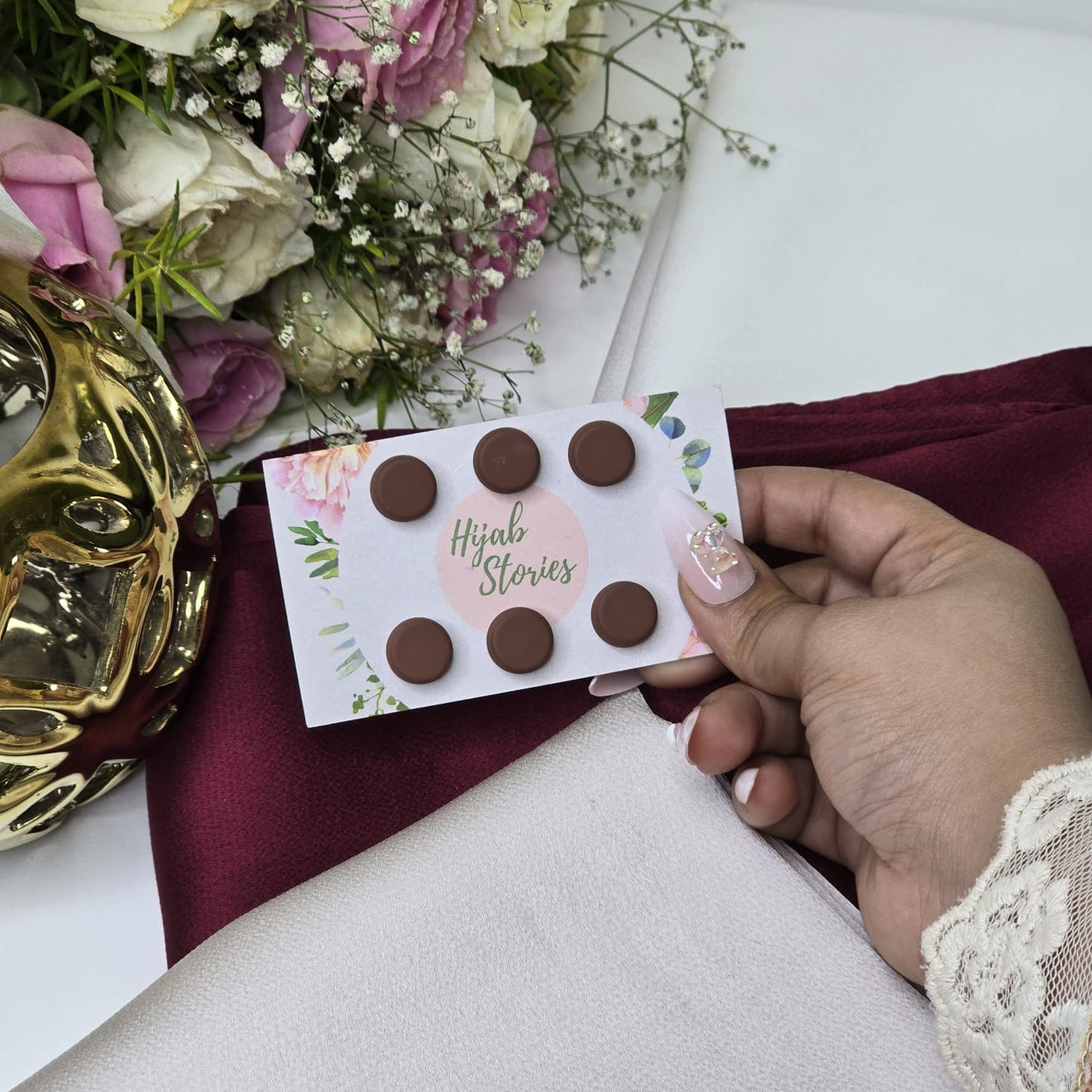 Brown Round Flat Hijab Magnet – Default Title Fabric Hijab Magnet