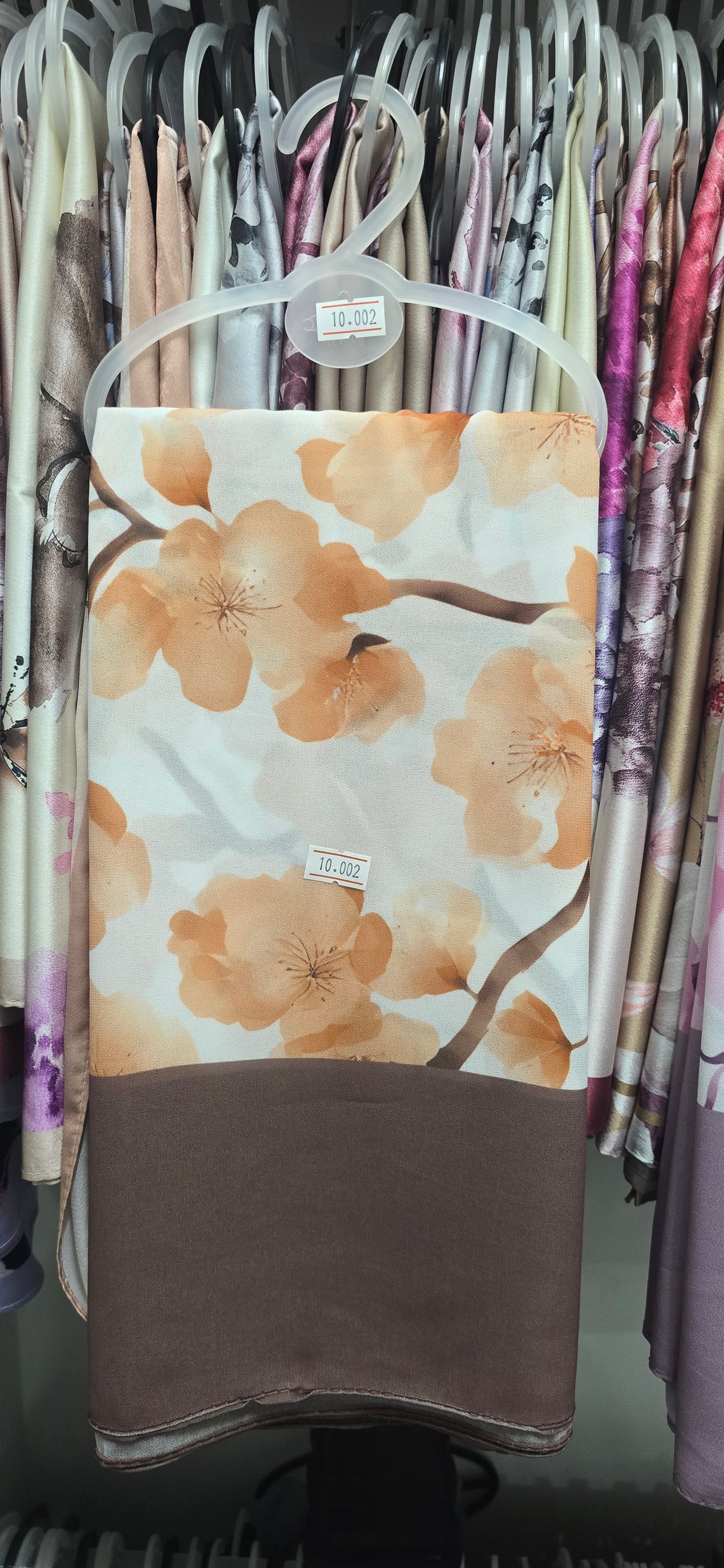 Sale Hijab Item Series - 10.