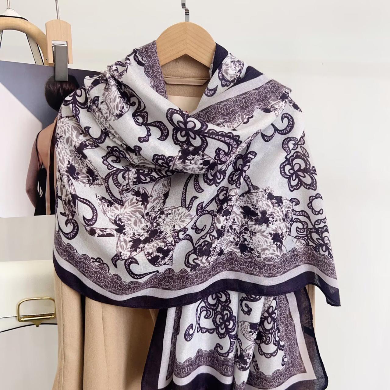 Purple Flower Hit Printed Viscose Scarf