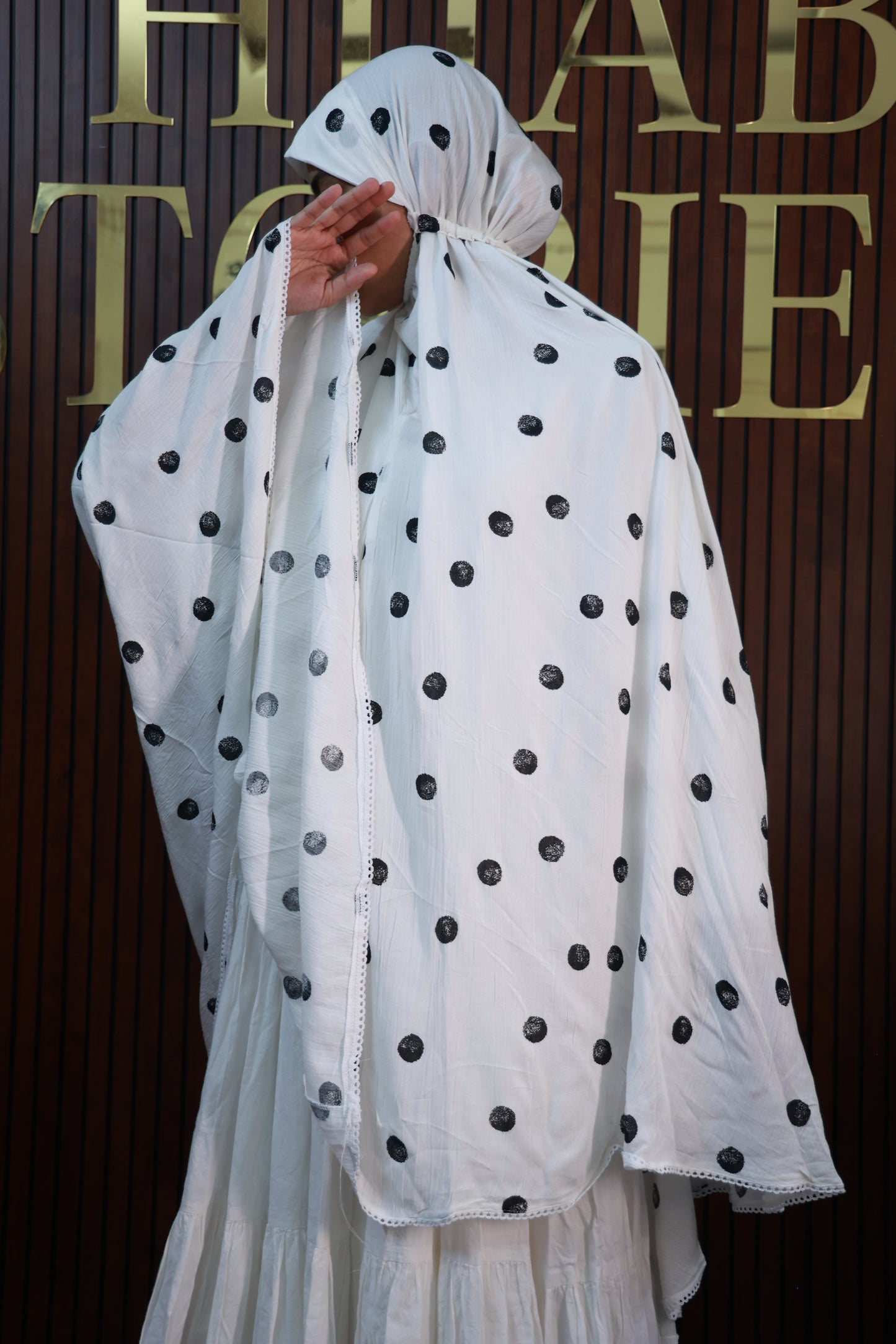 Qamr Premium Printed Namaz Makhana