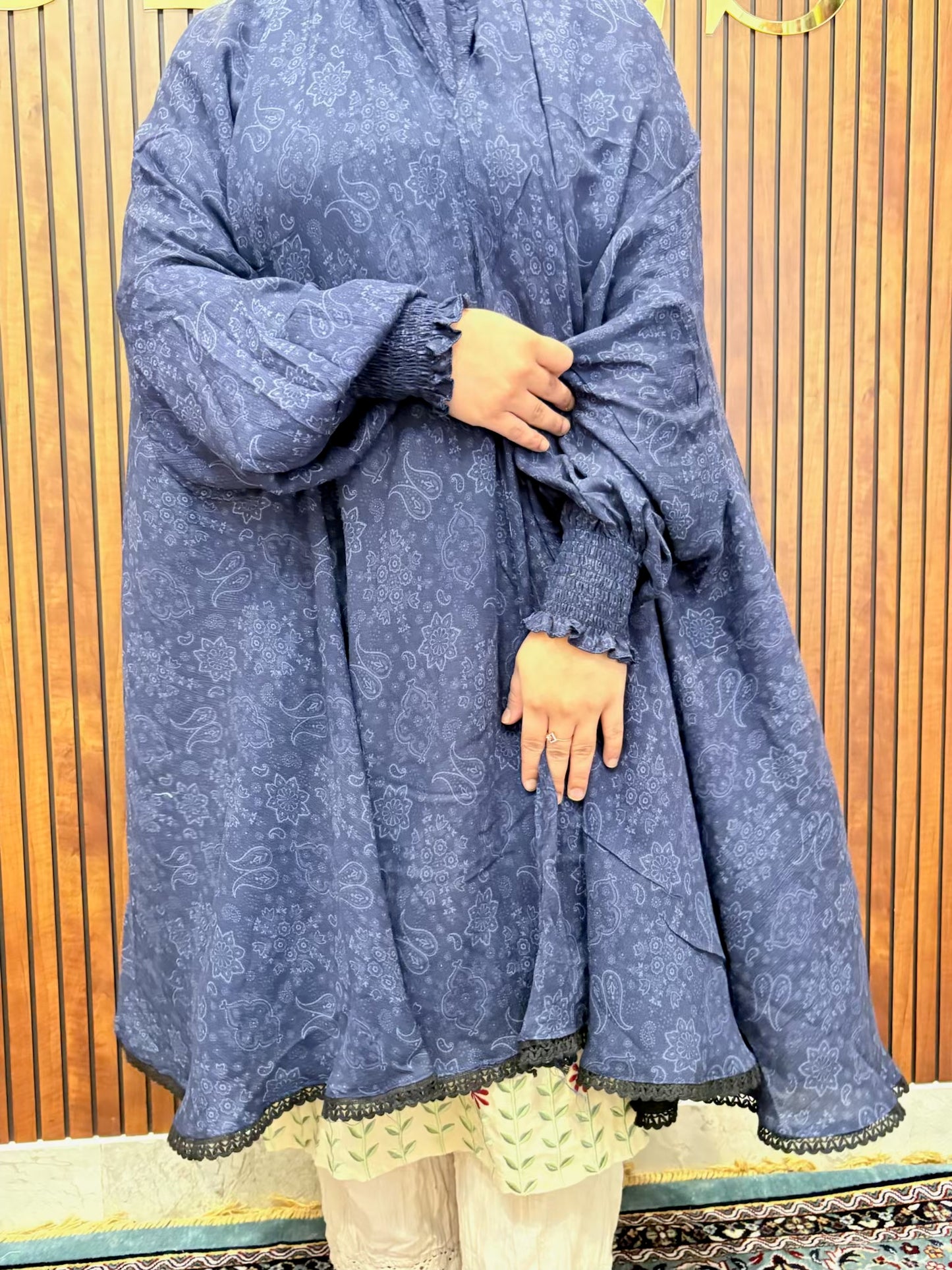 Safiya Premium Printed Namaz Makhana with Sleeve