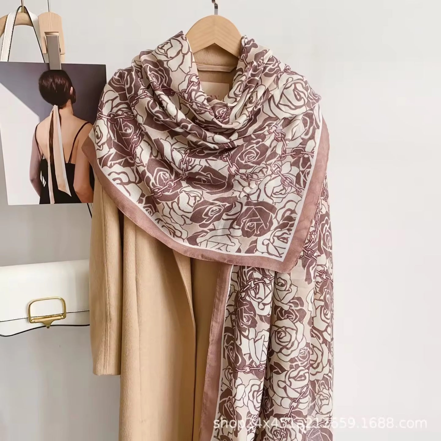 Chained Rose Printed Viscose Scarf