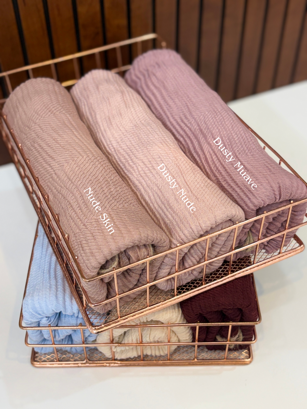 Pleated Cotton Fur Border Hijabs