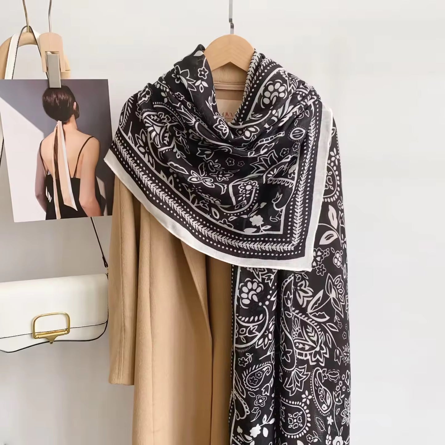 Pleated Hit Printed Viscose Scarf