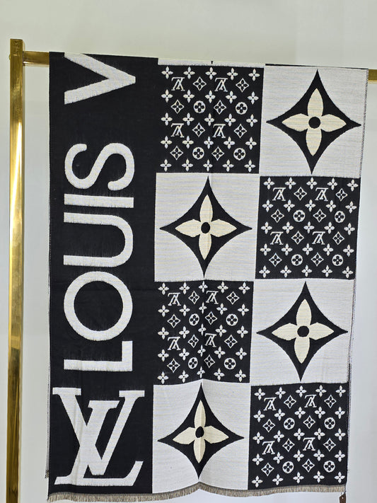 VV Black White Brand Printed Winter Shawls