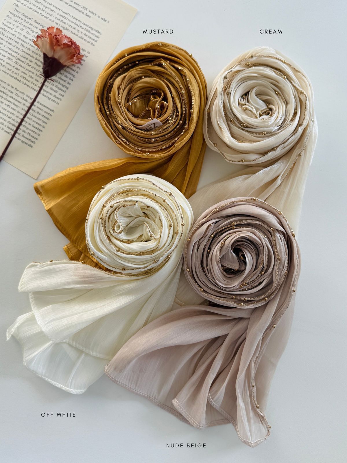 Zera Organza Shimmer With Golden Chain