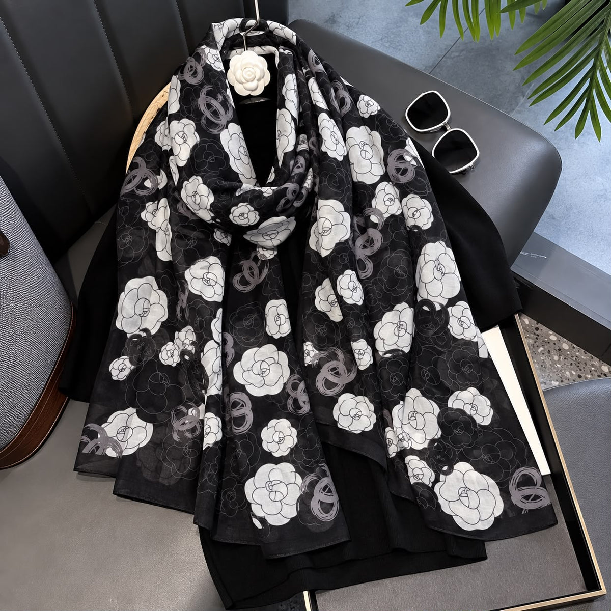 Black White Rose Printed Viscose Scarf